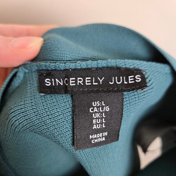 Sincerely Jules Criss Cross Halter Crop Top Teal Large - Picture 7 of 8